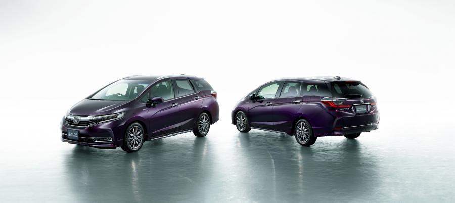  Honda Shuttle Hydrid 2019 года  (фото 1 из 17)